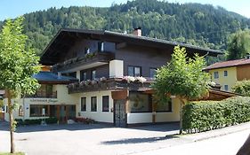 Gaestehaus Steger 2*